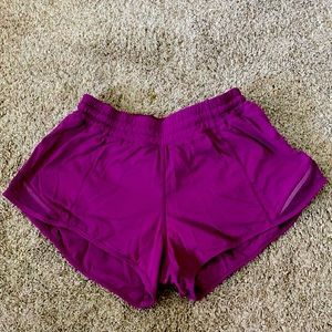 Lulu Lemon Purple 2.5” Hotty Hot athletic shorts